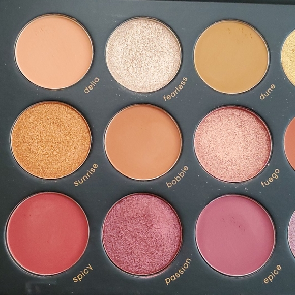 Karity picante palette🌶 - Picture 2 of 7